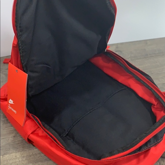 Nike HAYWARD 26L backpack - Picture 5 of 8